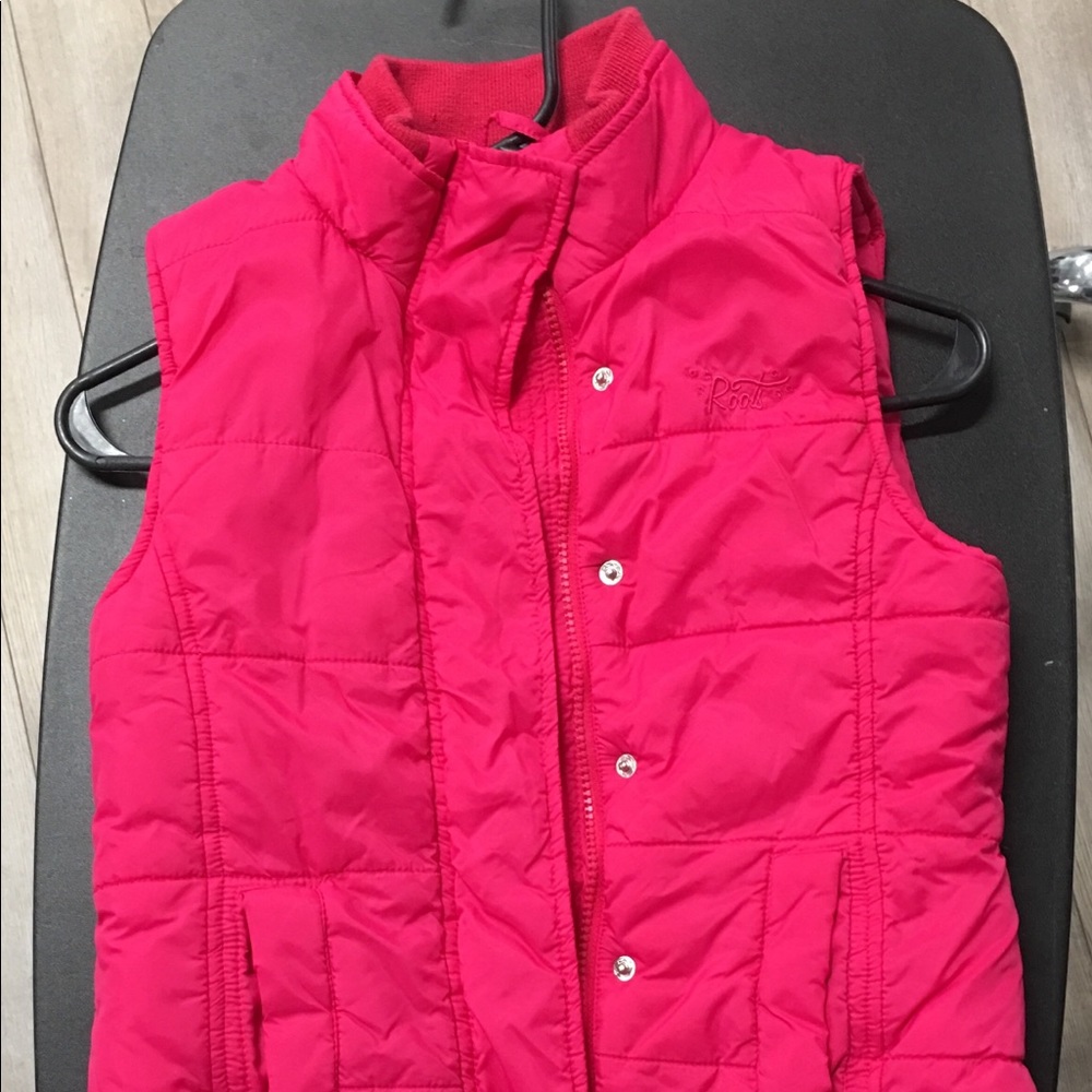 Roots Kids Pink Vest Size Lg 9-10 yrs old